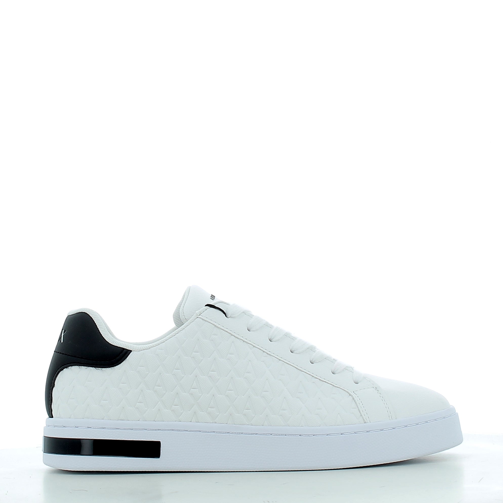 Scarpe Armani Exchange uomo 14011916P26 M0028