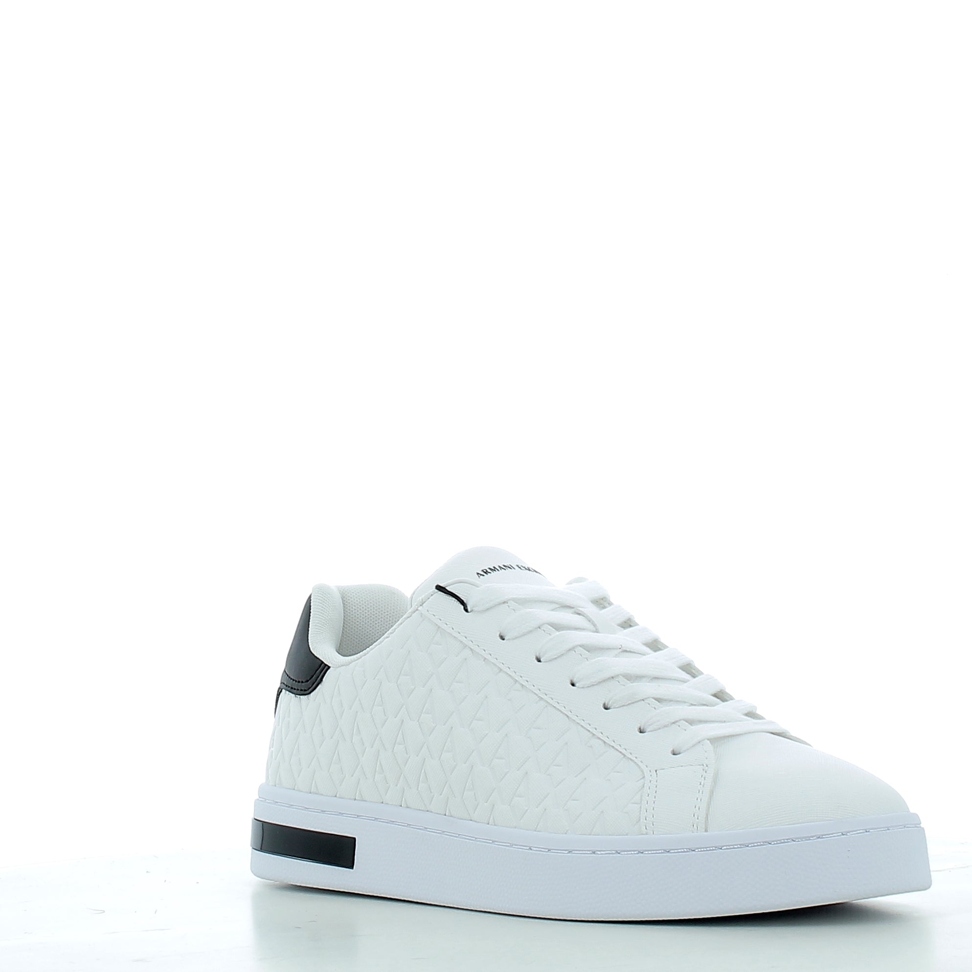 Scarpe Armani Exchange uomo 14011916P26 M0028