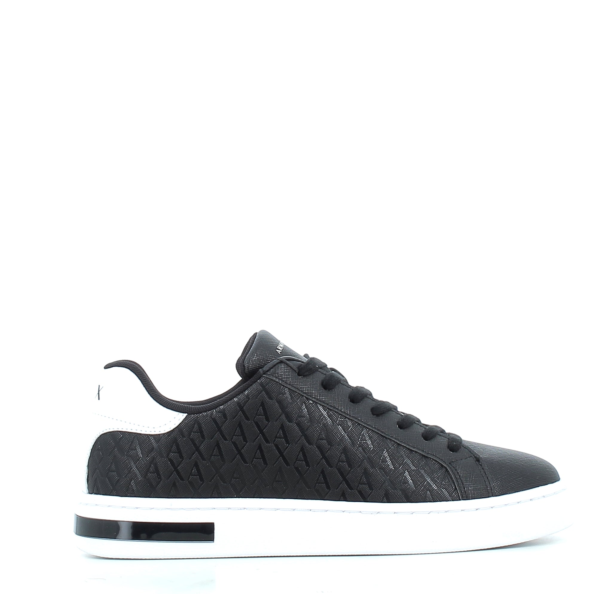 Scarpe Armani Exchange uomo 14011916P26 MC011