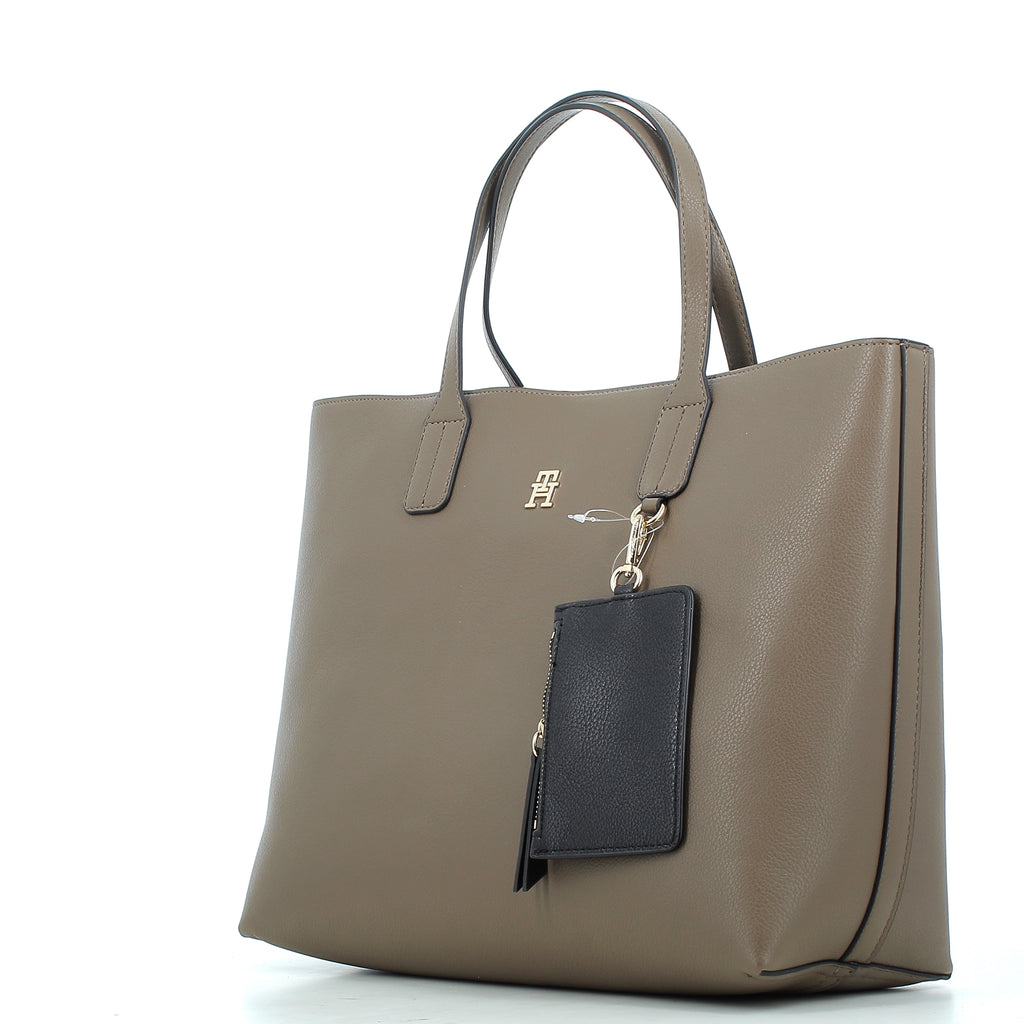 Tommy Hilfiger women's bag 18122P26 R07