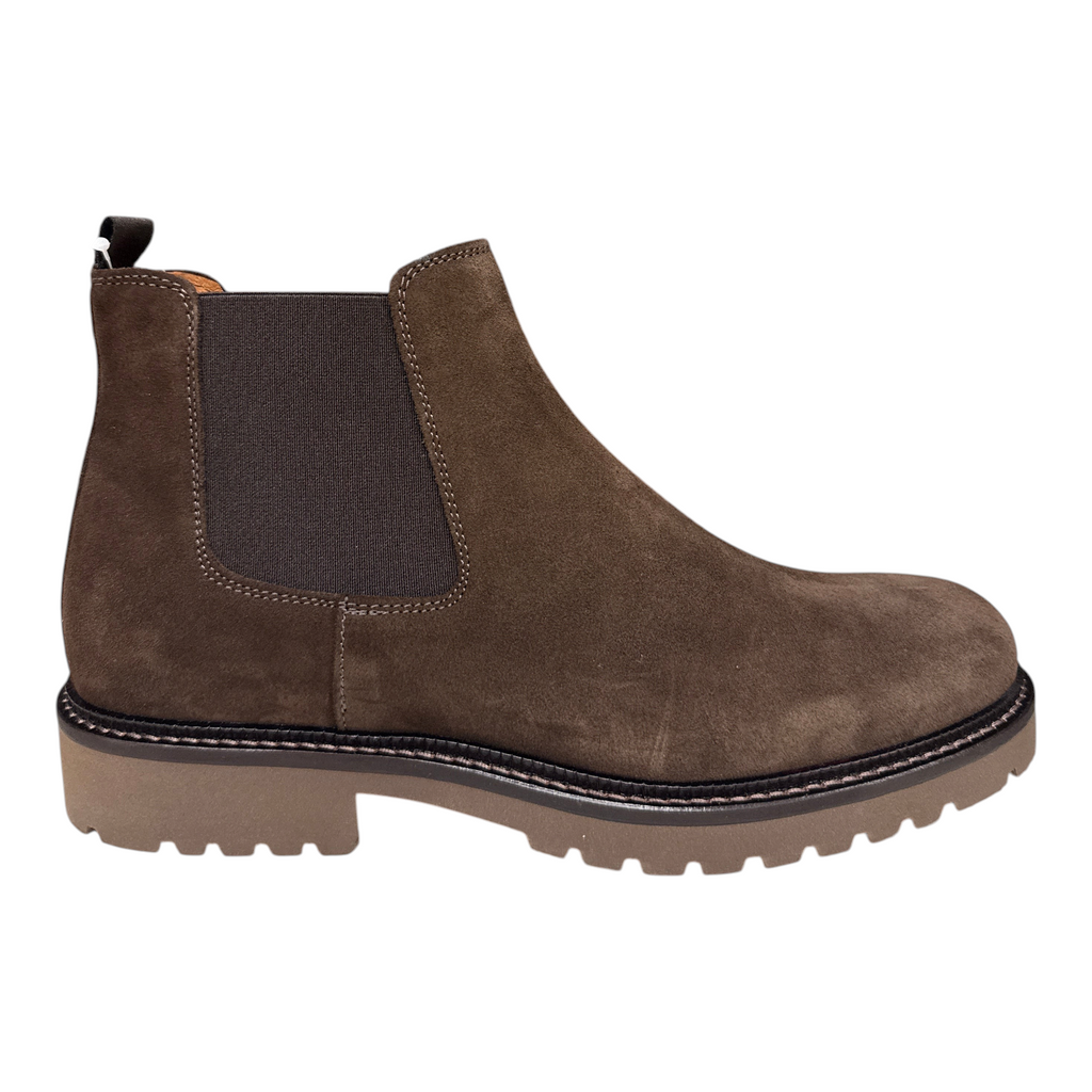 Stivaletti Chelsea da uomo NEED in camoscio marrone con suola carrarmato e inserti elastici laterali