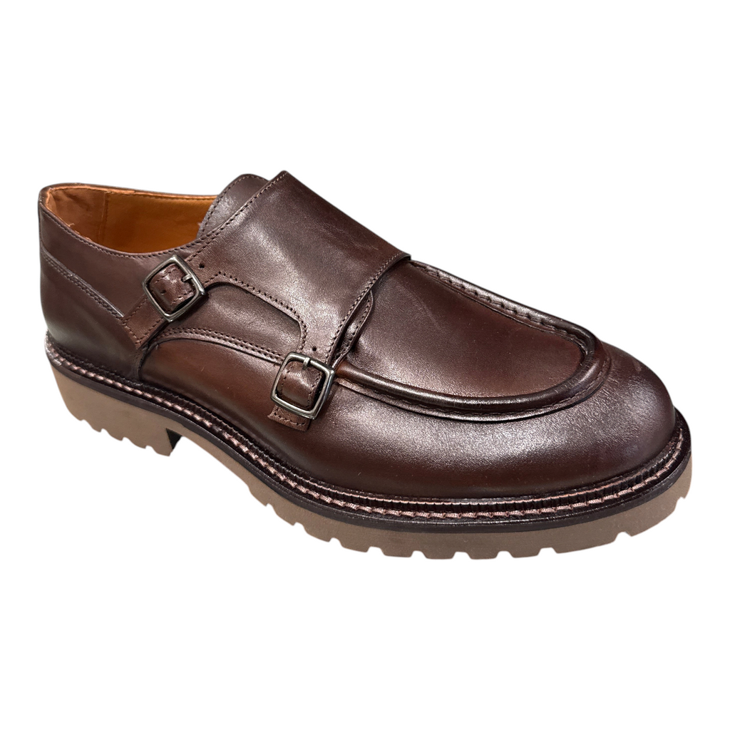 Scarpa monk strap da uomo NEED in pelle marrone con doppia fibbia e suola carrarmato