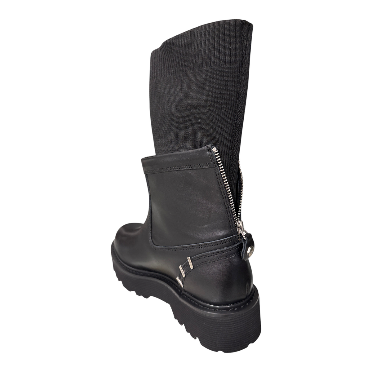 Stivaletto donna NEED in pelle nera con gambale in tessuto elasticizzato e zip posteriore su suola carrarmato