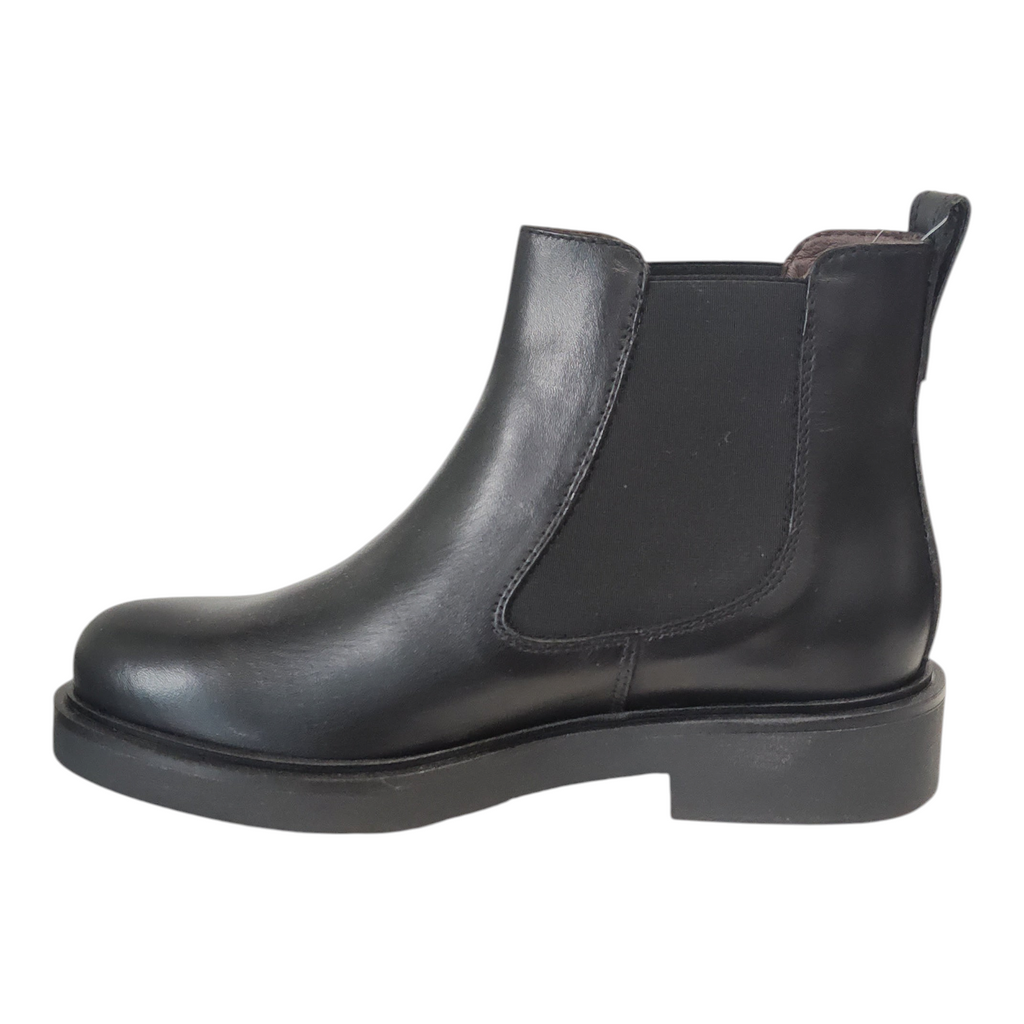 Stivaletti Chelsea da donna NEED in pelle nera con inserti elastici laterali e suola in gomma